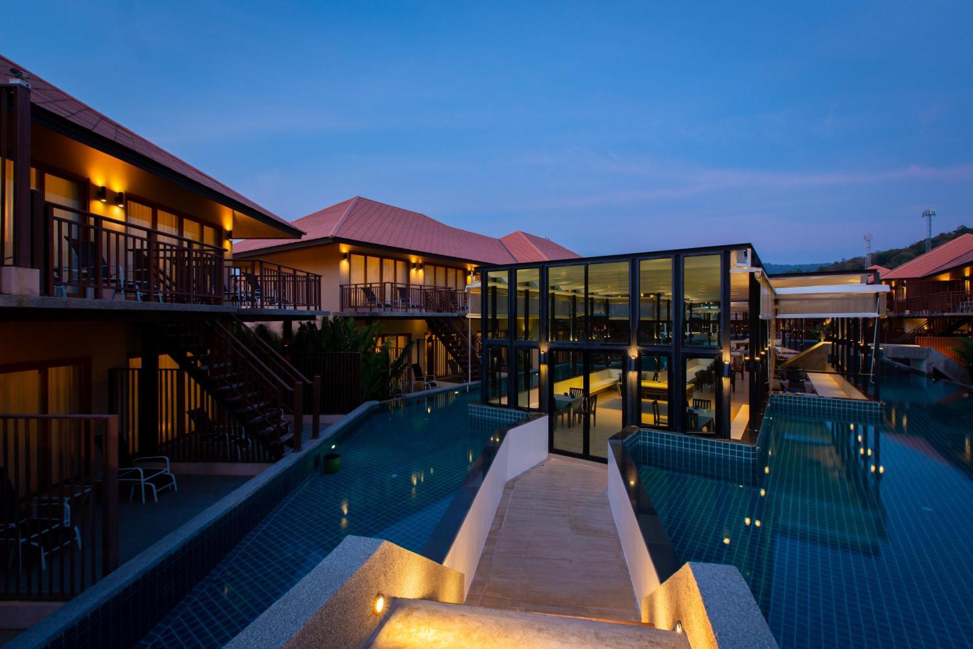 Blue Bay Resort - Access To Pool And Beach-Phuket & Krabi Ko Yao Extérieur photo The Village